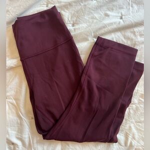 Lululemon burgundy cropped Align leggings in perfect condition